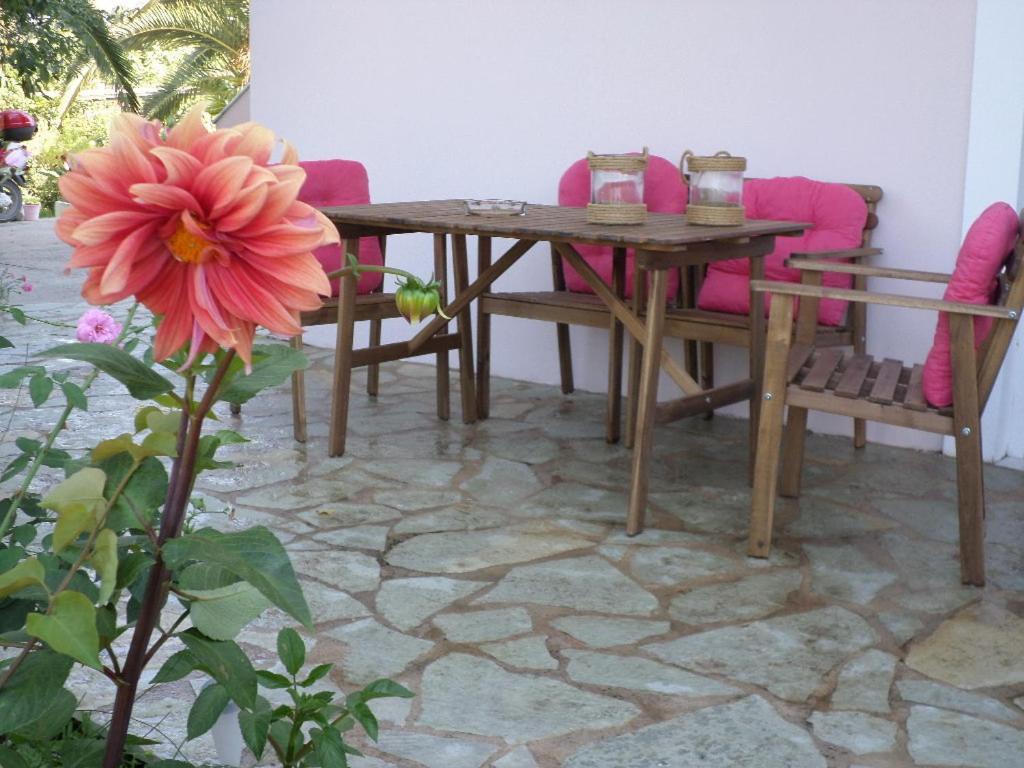 Morfi Apartment Kalligoni Room photo